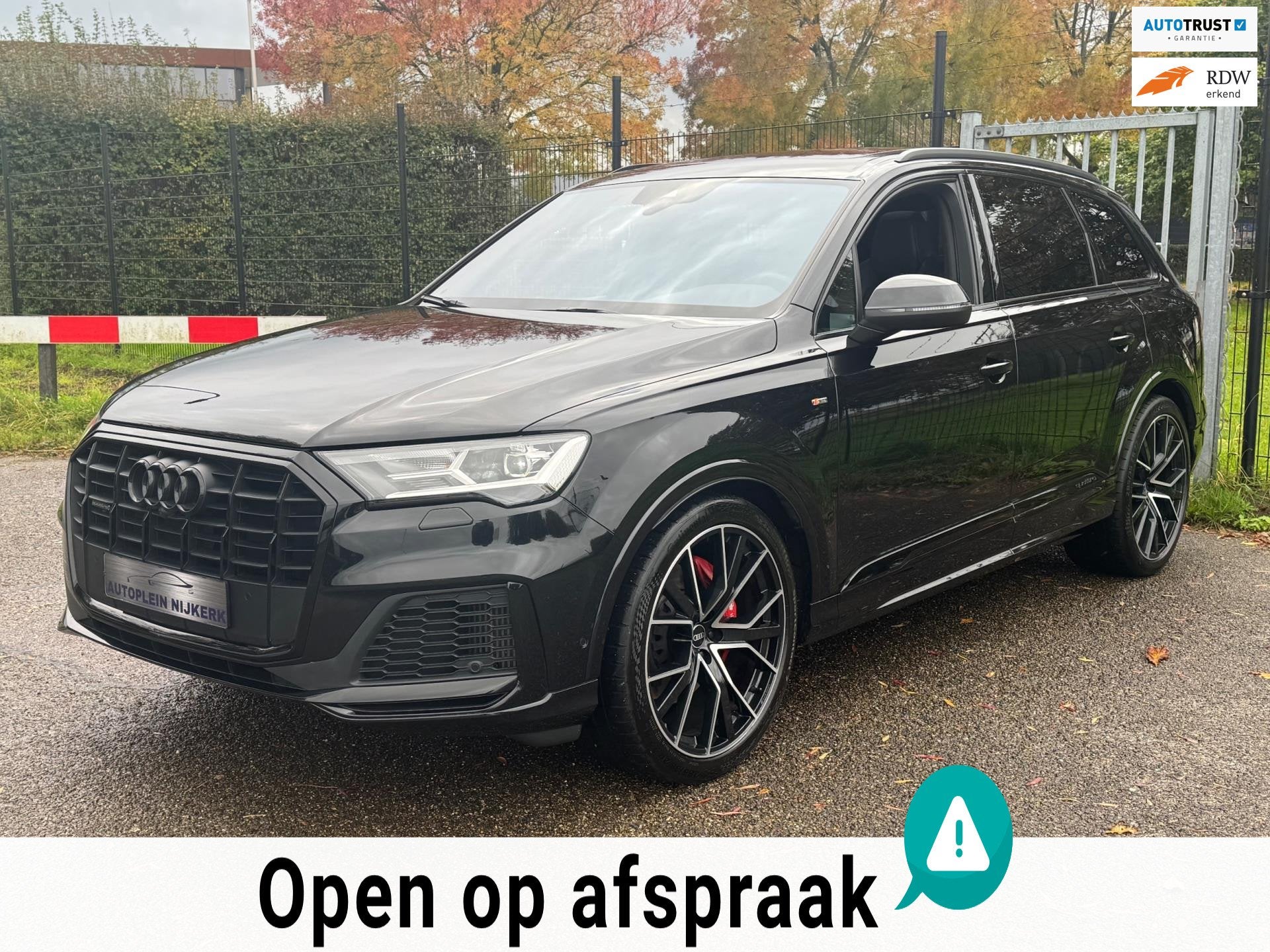 Audi Q7 55 TFSI quattro RS zetels Black Optic Pano Ambient 2, Automaat, Gebruikt, Euro 6, 2995 cc