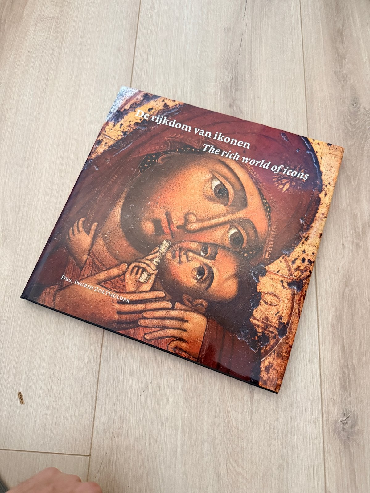 De Rijkdom van Iconen: Geïllustreerd Naslagwerk, Ophalen of Verzenden, Gelezen, Spiritualiteit algemeen, Achtergrond en Informatie