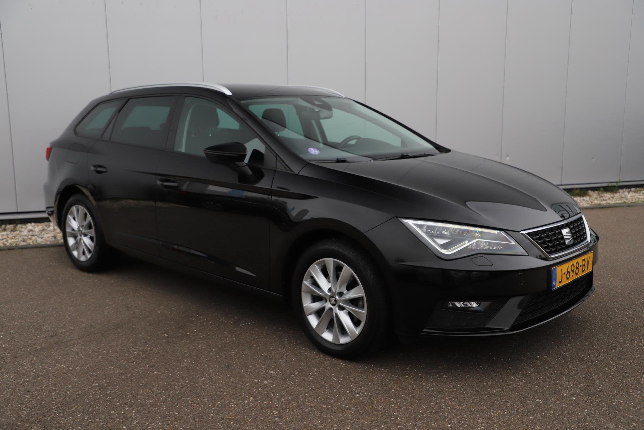 SEAT Leon ST 1.0 TSI Style Ultimate Edition Virtual Cockpit, Stof, Gebruikt, Euro 6, Automatische klimaatregeling