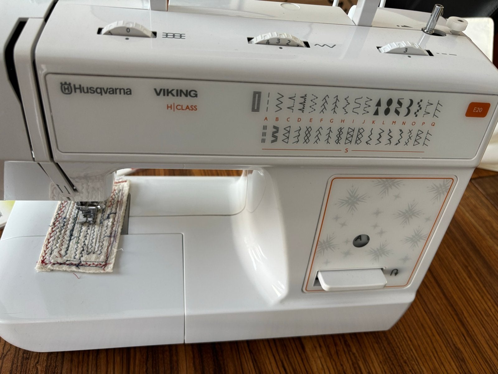 Husqvarna Viking H Class E20 Naaimachine, Ophalen, Zo goed als nieuw, Naaimachine, Husqvarna