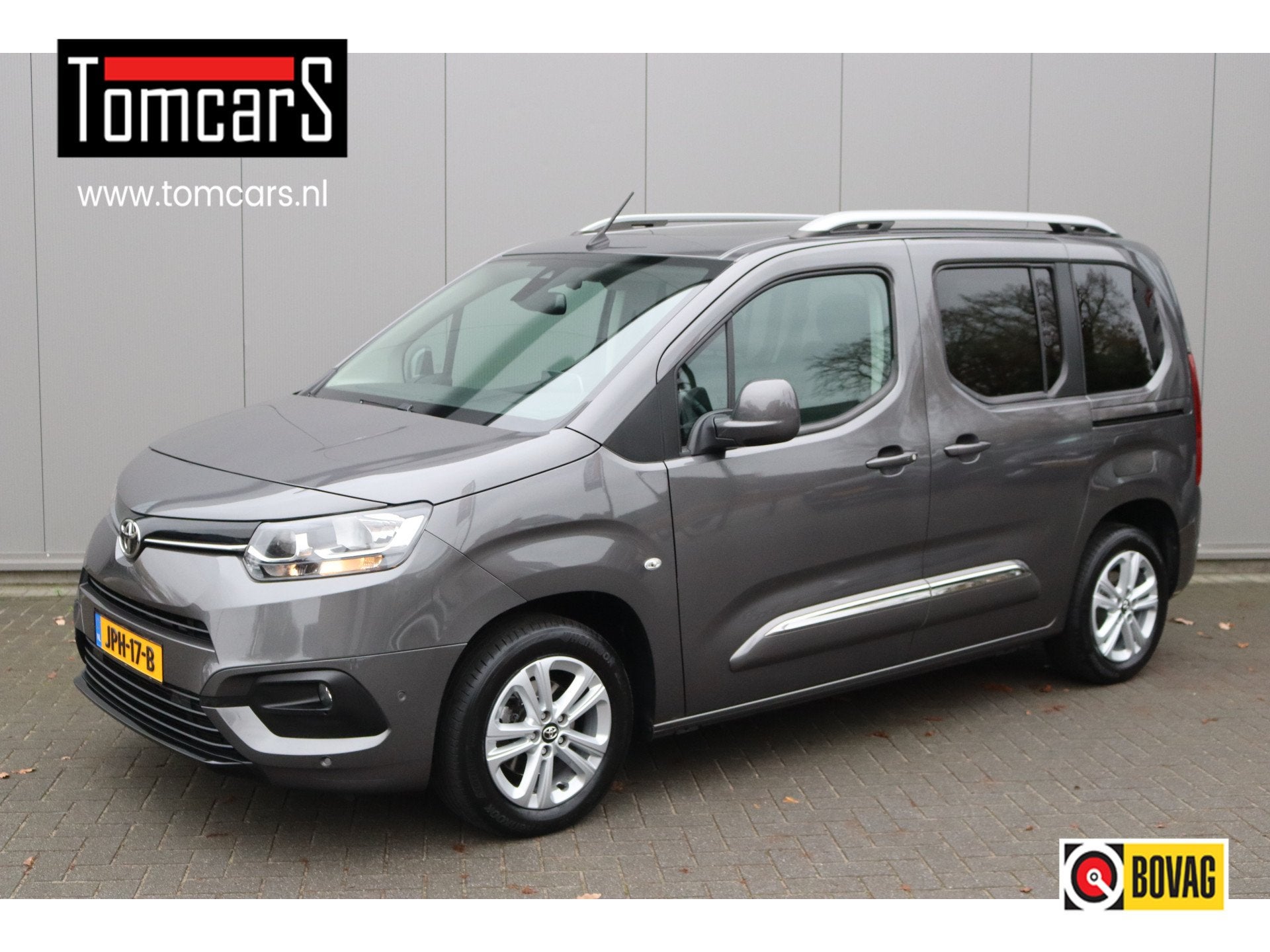 Toyota PROACE CITY Verso 1.2 Turbo 110PK Dynamic Camera/Adap, Auto's, Toyota, Stof, Gebruikt, Bedrijf, Handgeschakeld