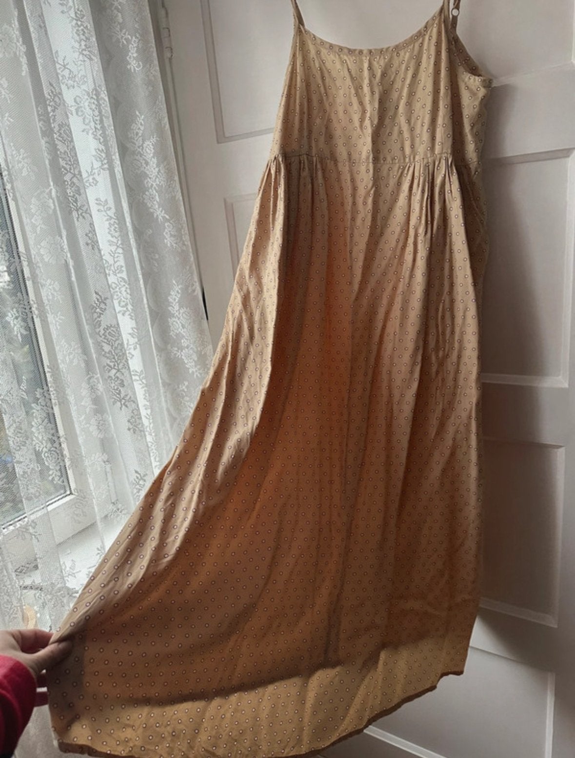 Zomerse beige gestipte maxi lange jurk Benneton maat S 36, Ophalen of Verzenden, Zo goed als nieuw, Beige, Onder de knie