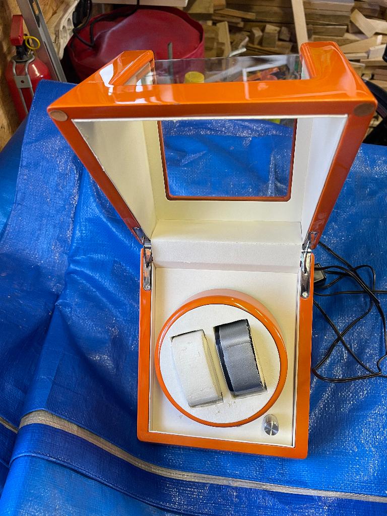 Watch Winder, Ophalen of Verzenden, Zo goed als nieuw, Overige materialen, Overige merken