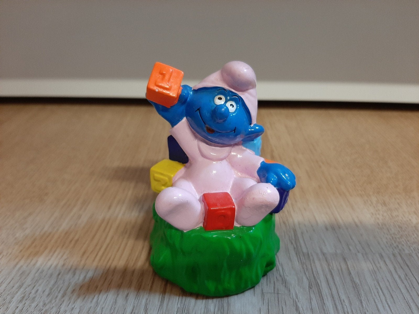 De Smurfen snoepdop kleuter smurf met blokken, Verzamelen, Smurfen, Ophalen of Verzenden