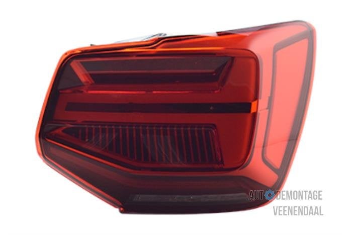 Achterlicht rechts van een Audi Q2, -, -, Nieuw, -