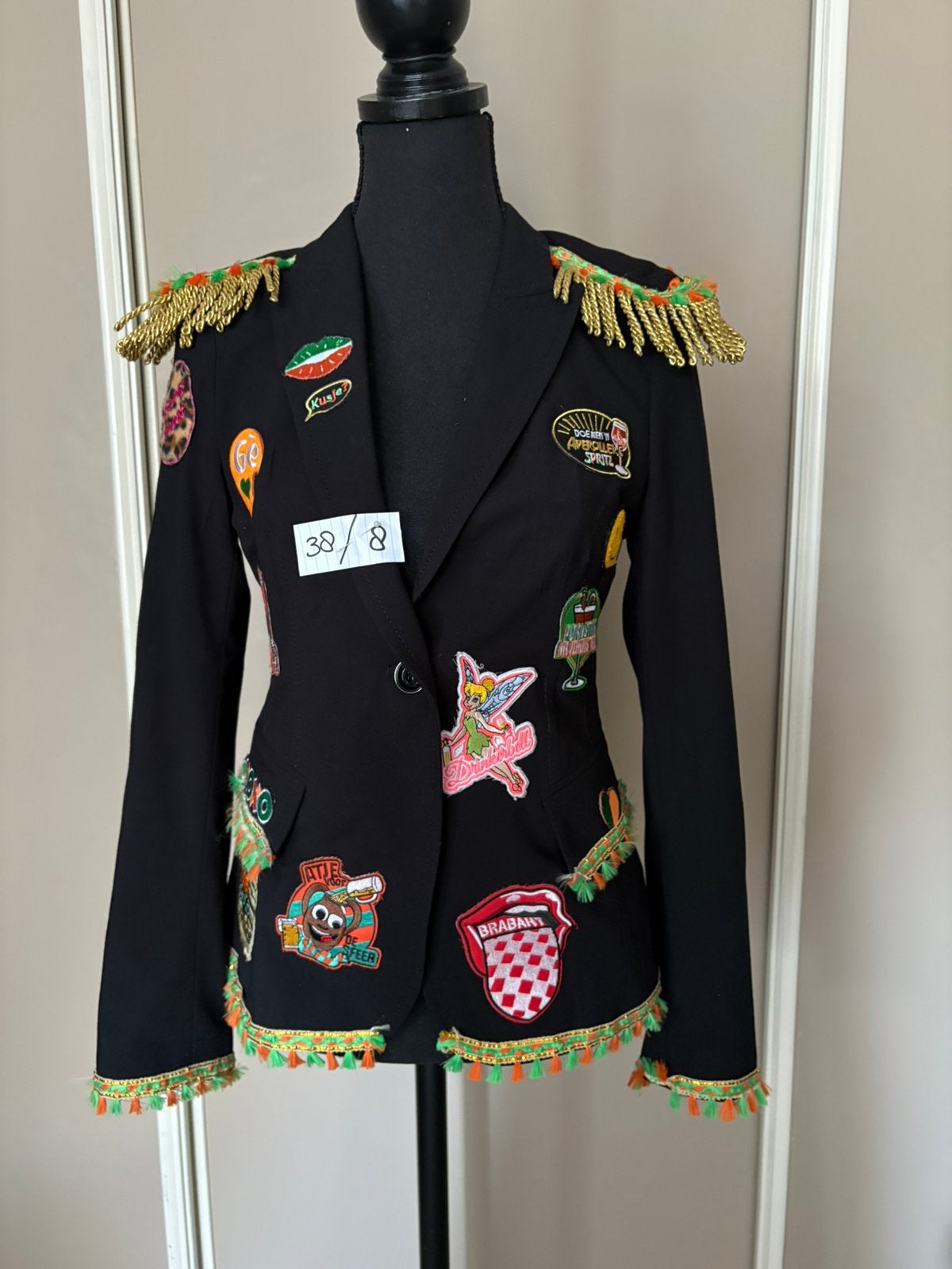 (8) Kruikenstad Colbert/Jas maat 38 carnaval 11de emblemen, Ophalen of Verzenden, Zo goed als nieuw, Maat 38/40 (M), Carnaval