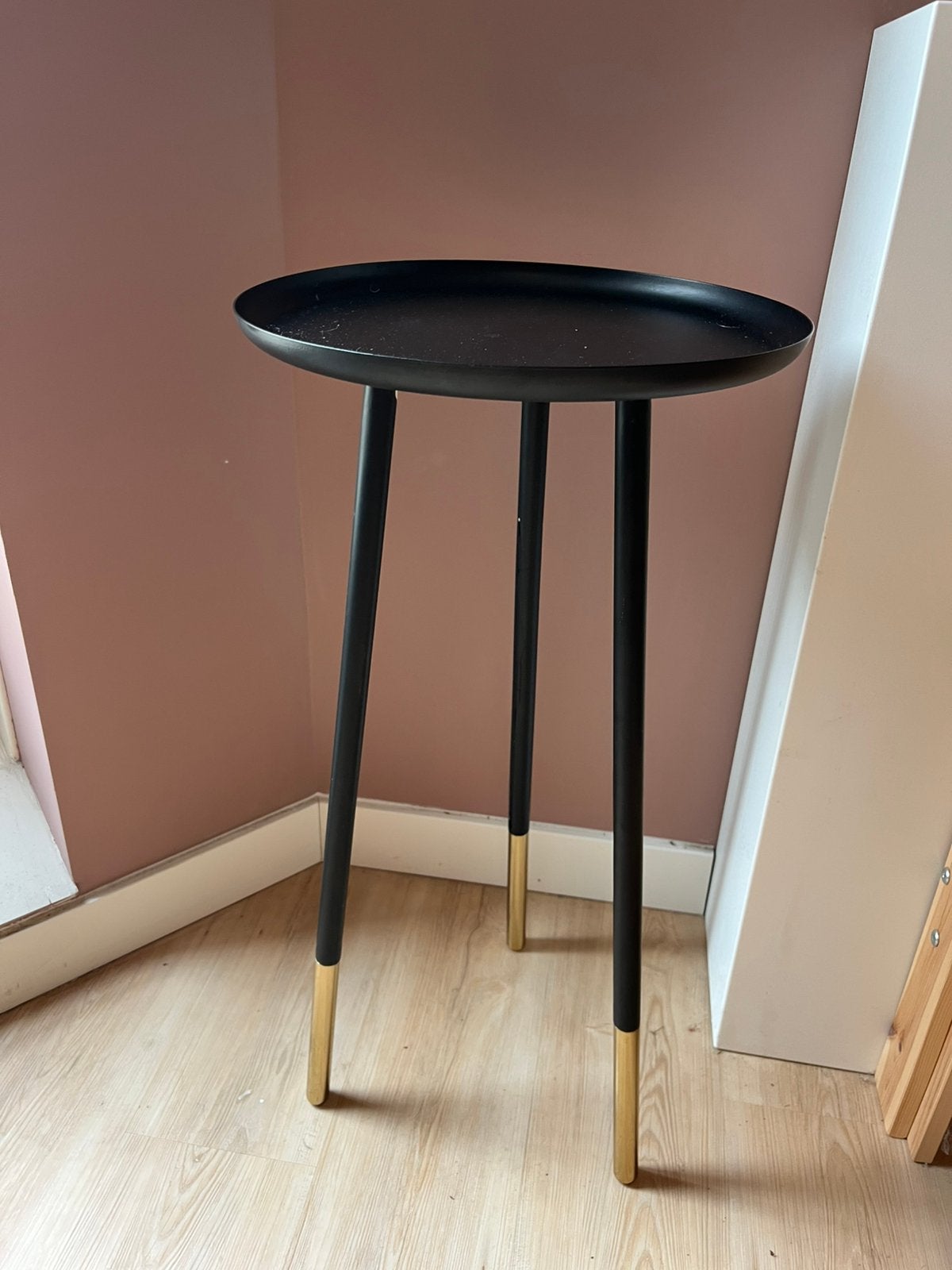 Sissy Boy tafeltje, Ophalen, Rond, Minder dan 55 cm, 45 tot 60 cm