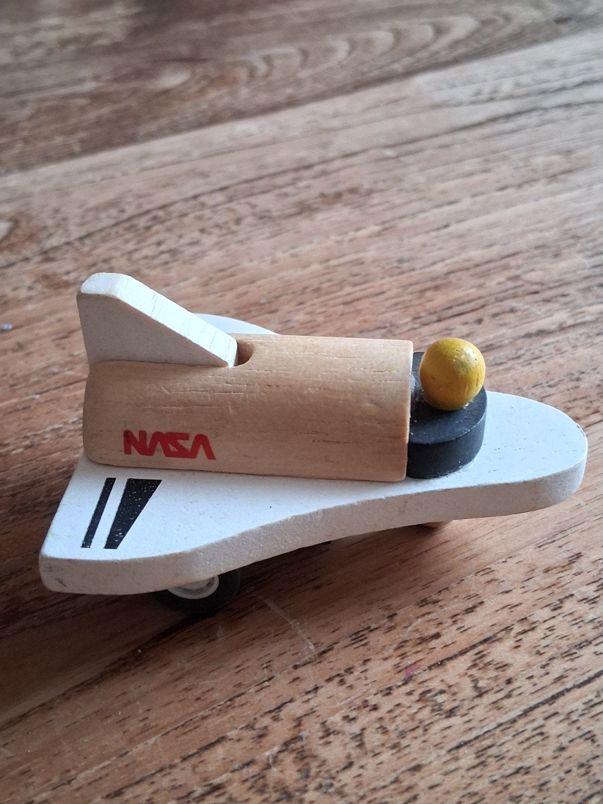 Houten Plan Toys NASA Space Shuttle Speelgoed, Ophalen of Verzenden, Gebruikt