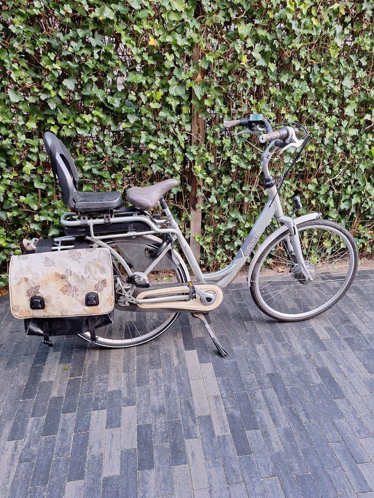 Sparta Amazone elektrische moederfiets met kinderzitje, Ophalen, Sparta, Gebruikt, 47 tot 50 cm