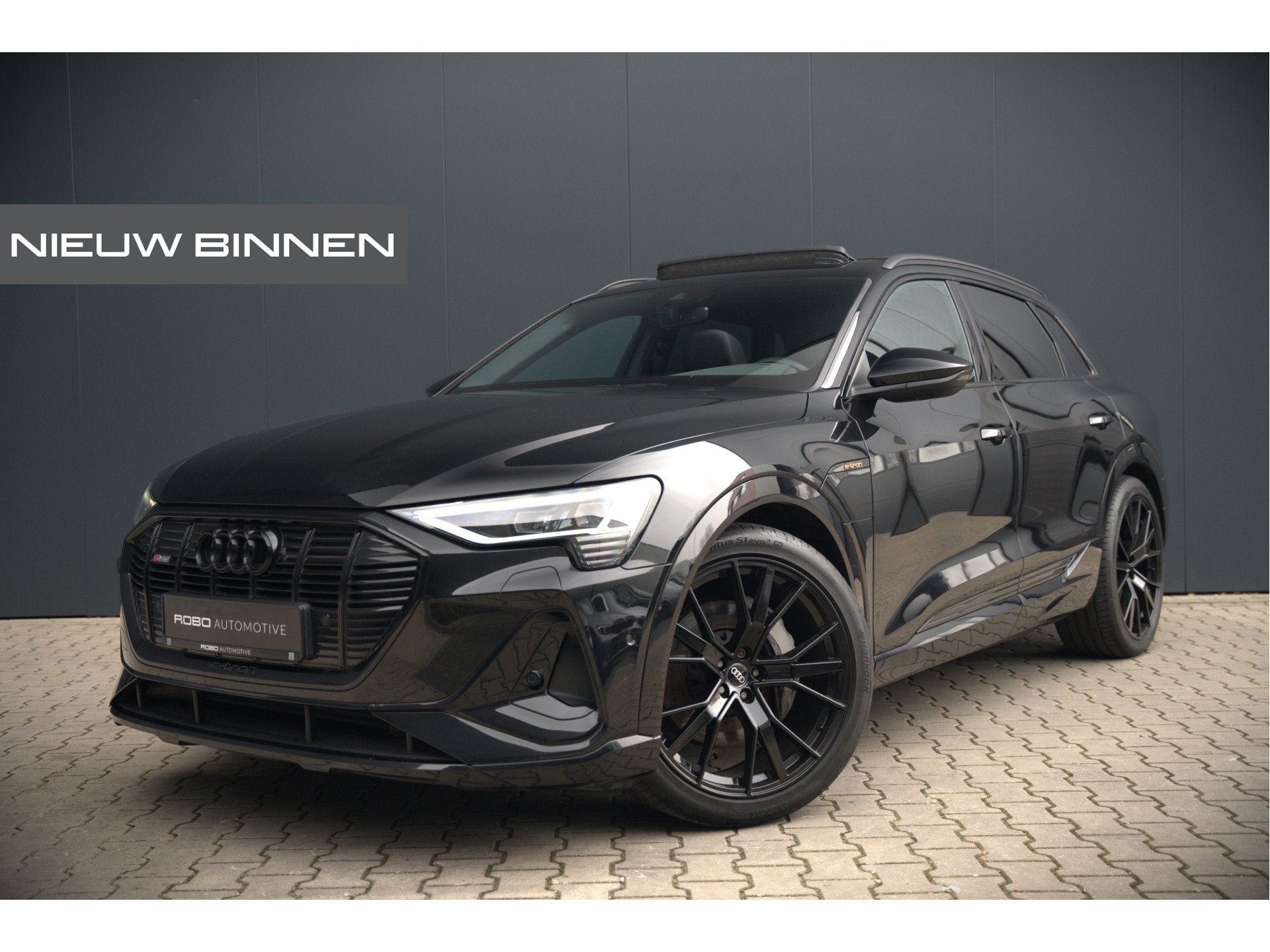 Audi e-tron e-tron 50 quattro Launch edition Black 71 kWh |, Auto's, Audi, Automaat, Zwart, Origineel Nederlands, Vierwielaandrijving