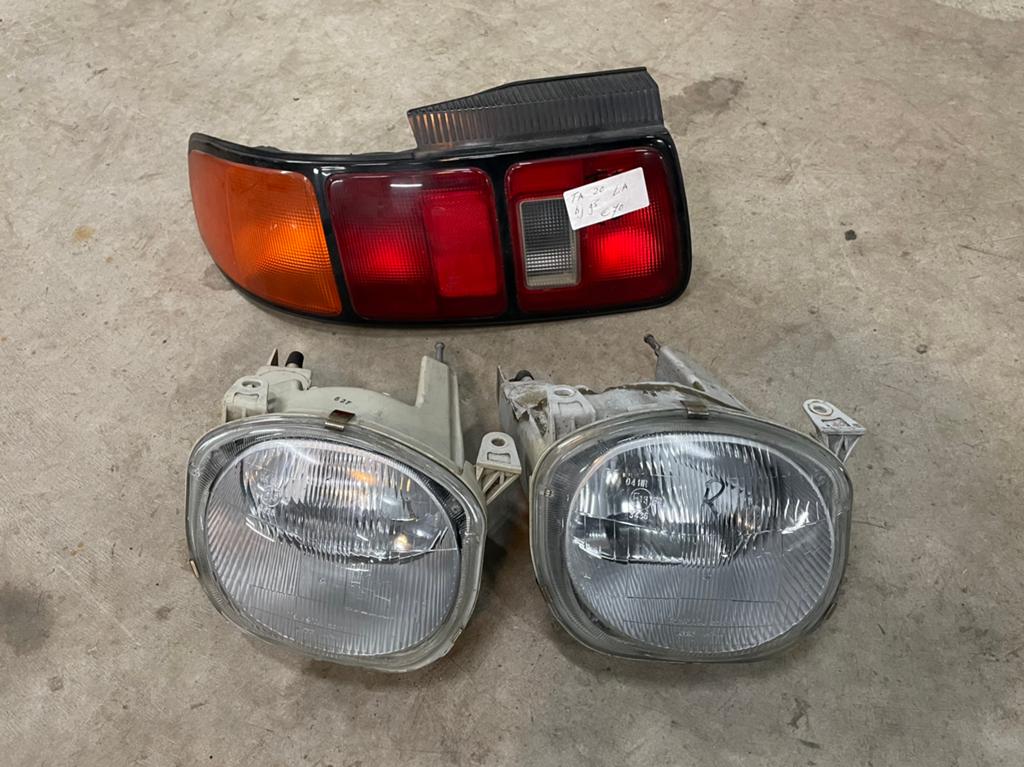 Toyota celica t20 koplampen en achterlicht gebruikt, Ophalen of Verzenden, Toyota