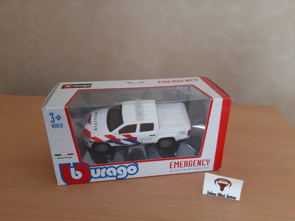 Volkswagen Amarok 2011 Politie NL van Bburago 1:43, Hobby en Vrije tijd, Modelauto's | 1:43, Overige merken, Auto, Nieuw, Ophalen of Verzenden