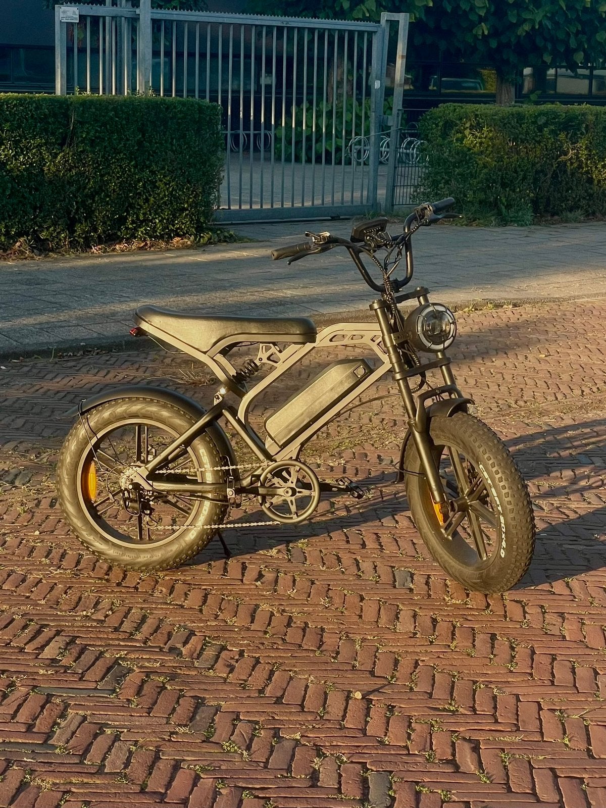 Ouxi v20, Ophalen, Zo goed als nieuw, Overige merken