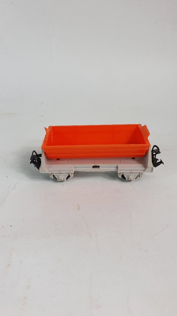 Piko H0 oranje kiepwagon, kiep wagon, goederenwagon. S29, Hobby en Vrije tijd, Modeltreinen | H0, Tweedehands verkoop, Tweedehands verkoop