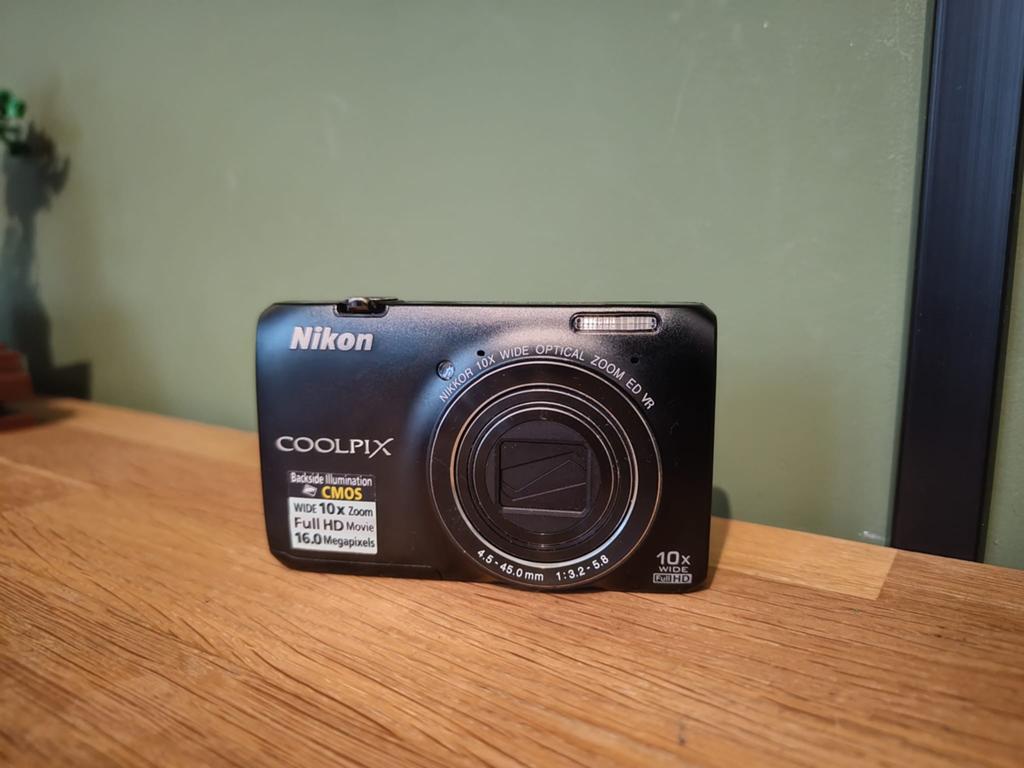 Nikon coolpix, Ophalen, Zo goed als nieuw, Nikon, 8 keer of meer