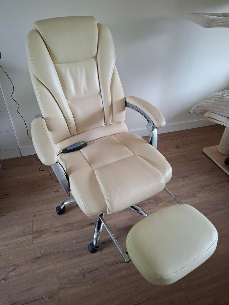 Luxe Massage Bureaustoel - Ideaal voor Gaming en Ontspanning, Huis en Inrichting, Bureaustoelen, Zo goed als nieuw, Bureaustoel
