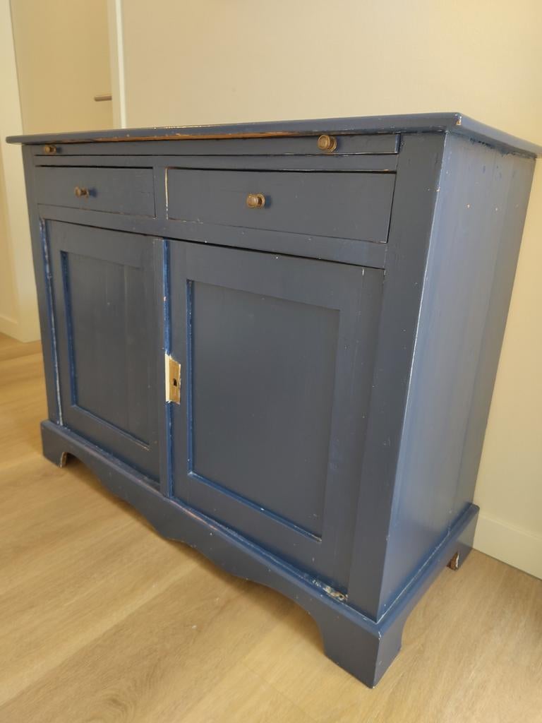 Hippe vintage commode/kastje blauw met gouden knopjes, Kinderen en Baby's, Kinderkamer | Commodes en Kasten, Gebruikt, 100 cm of meer