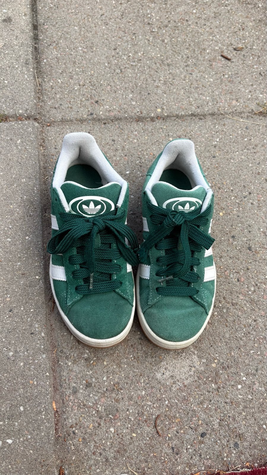 Nieuwe groene Adidas Campus sneakers, Kleding | Dames, Schoenen, Ophalen of Verzenden, Nieuw, Groen, Sneakers of Gympen