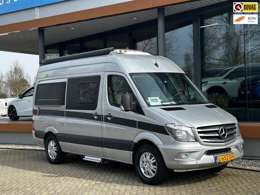 Hymer Eriba GRAND CANYON S AUTOMAAT / ZONEPANEEL / OFFROADBA, Caravans en Kamperen, Campers, Automaat, Bedrijf, Diesel, Hymer