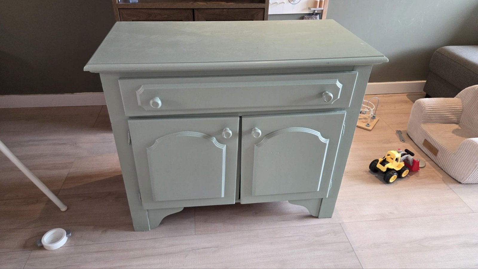 Commode/Ladekastje - lichtgroen eikenhout, Ophalen, Gebruikt