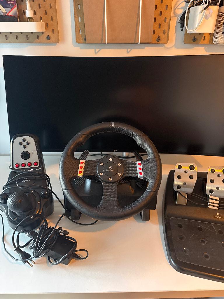 Logitech g27 set, Computers en Software, Joysticks, Ophalen, Zo goed als nieuw, Logitech