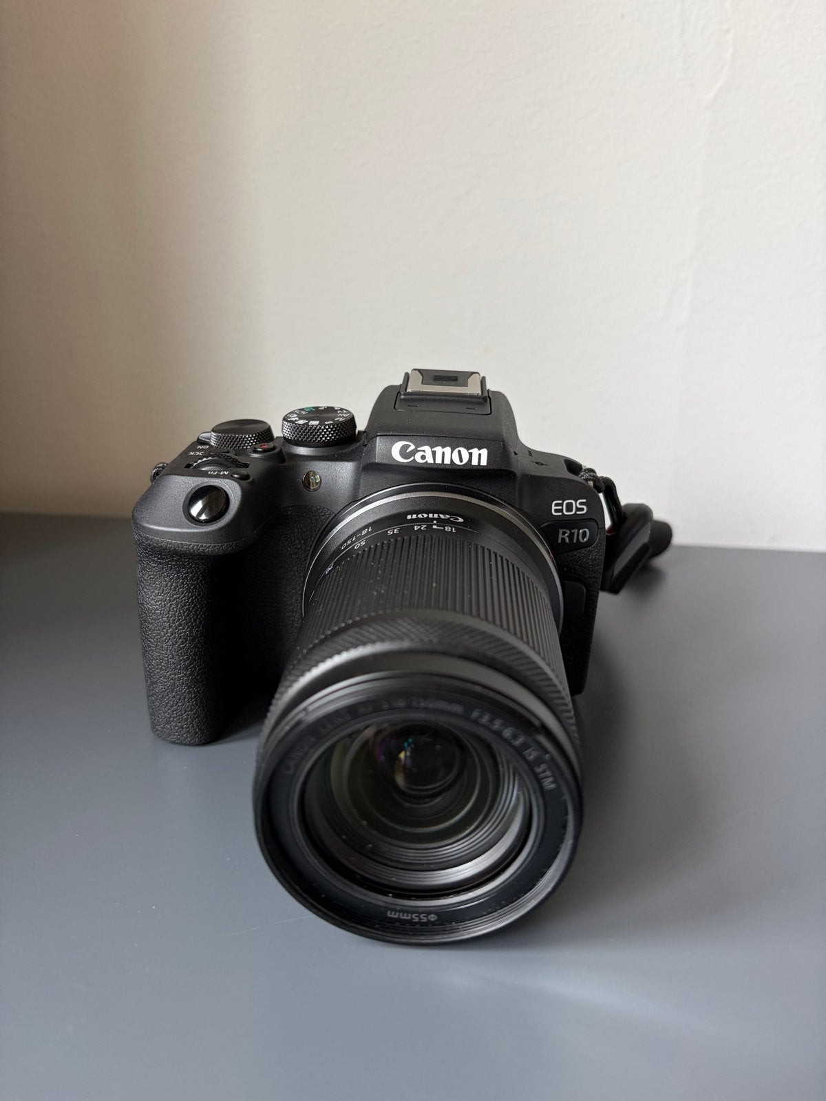 Canon EOS R10 met RF-S 18-150mm lens en accessoires, Audio, Tv en Foto, Fotocamera's Digitaal, Kantelbaar/draaibaar scherm, Canon