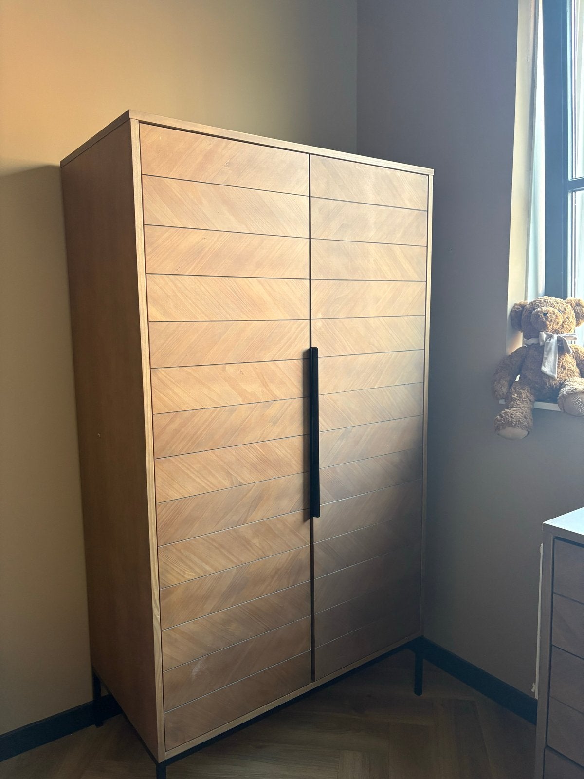 Complete babykamer set: kast, commode, ledikant + matras, Ophalen, Gebruikt, Jongetje of Meisje