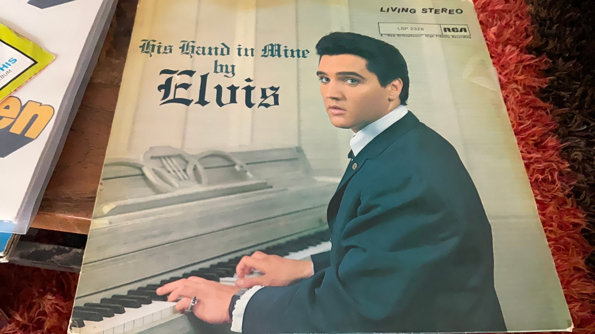 Elvis Presley. His Hand in Mine by Elvis, Ophalen of Verzenden, Zo goed als nieuw, Overige formaten