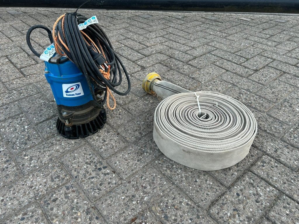 Tsurumi dompelpomp HS2-4S met 20 meter slang en Storz, Ophalen, Gebruikt, Elektrisch, Dompelpomp