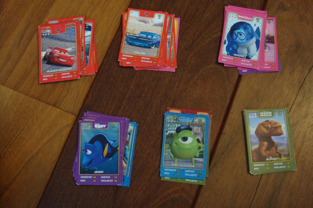 Disney pixar kaarten emte supermarkt NIEUWSTAAT €1,95, Verzamelen, Albert Heijn, Ophalen of Verzenden