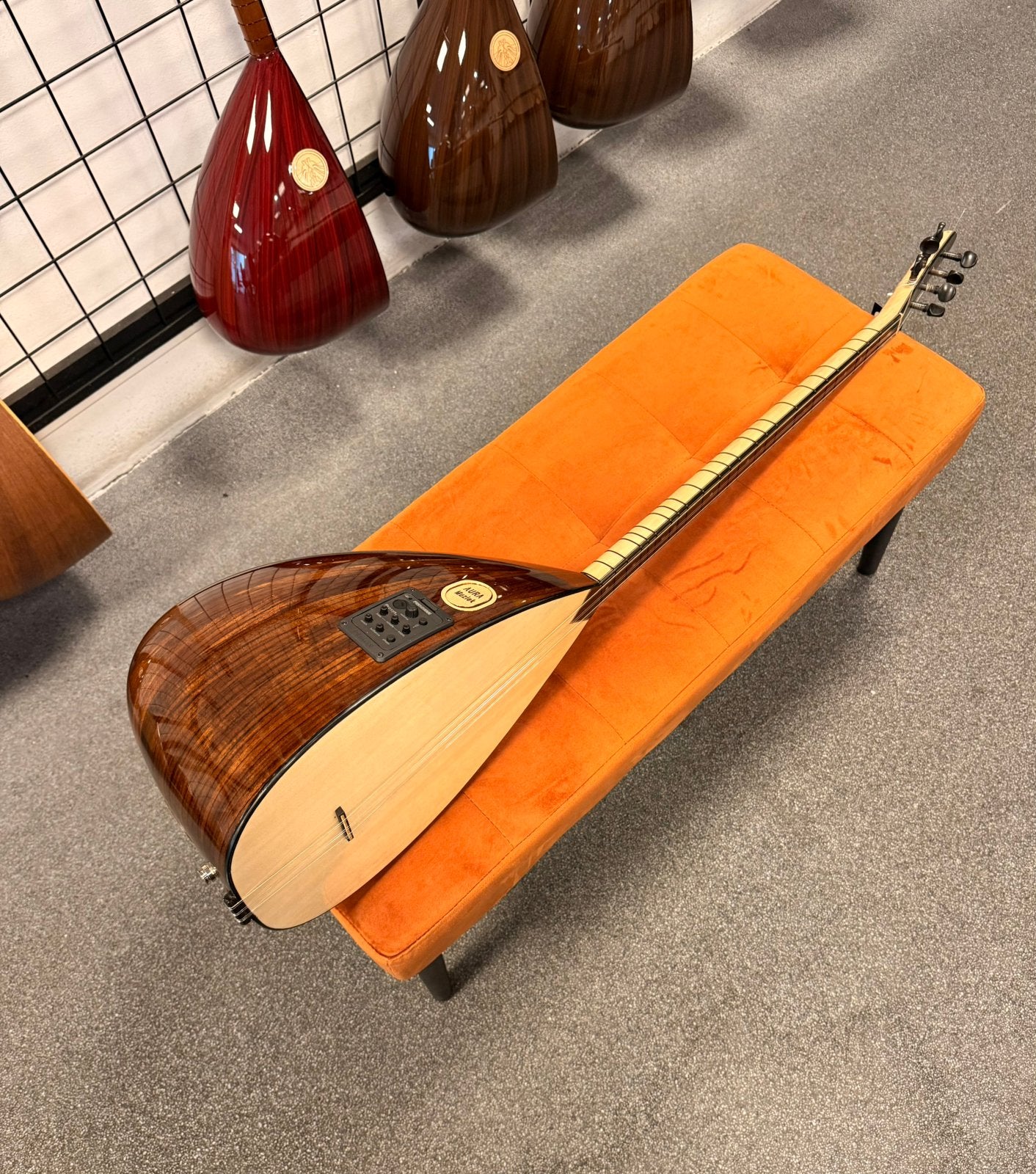 saz afrika cevizi uzun sap özel yapım tam profosyonel, Muziek en Instrumenten, 7007dc, Aura muziek, Nieuw, Ophalen of Verzenden