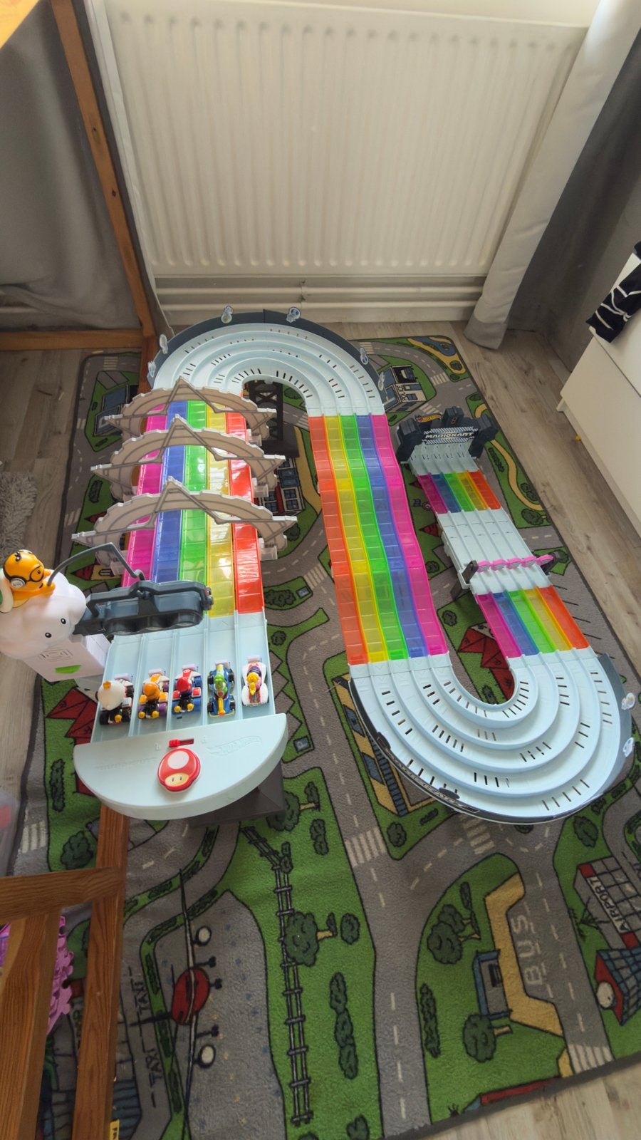 Hot Wheels Mario Kart Regenboogbaan Racebaan, Ophalen, Racebaan, Zelf te bouwen, Zo goed als nieuw