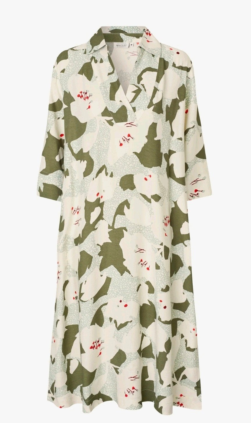 Masai lange jurk XL - Nieuw met prachtige stof Masai
MaNikee, Ophalen, Maat 46/48 (XL) of groter, Nieuw, Masai