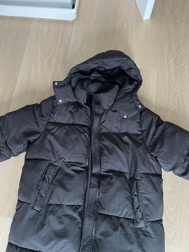 Zwarte H&M Divided Puffer Jas Maat M, Ophalen of Verzenden, Gedragen, Maat 38/40 (M), Zwart