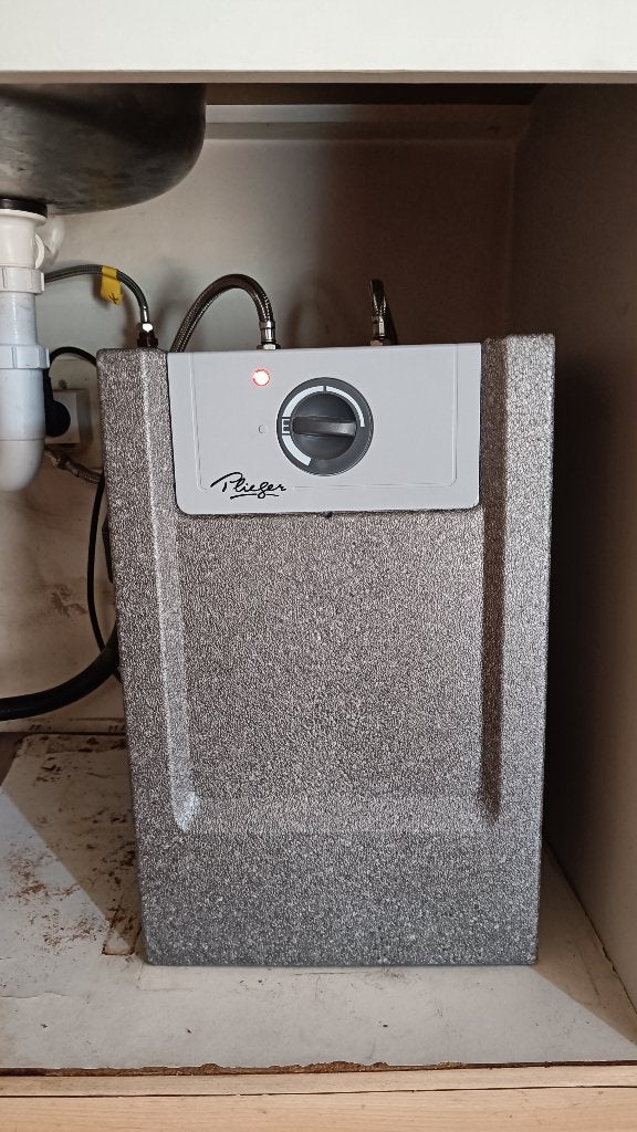 Plieger elektrische boiler 10 liter, Doe-het-zelf en Verbouw, Ophalen, Gebruikt, Boiler, Minder dan 20 liter