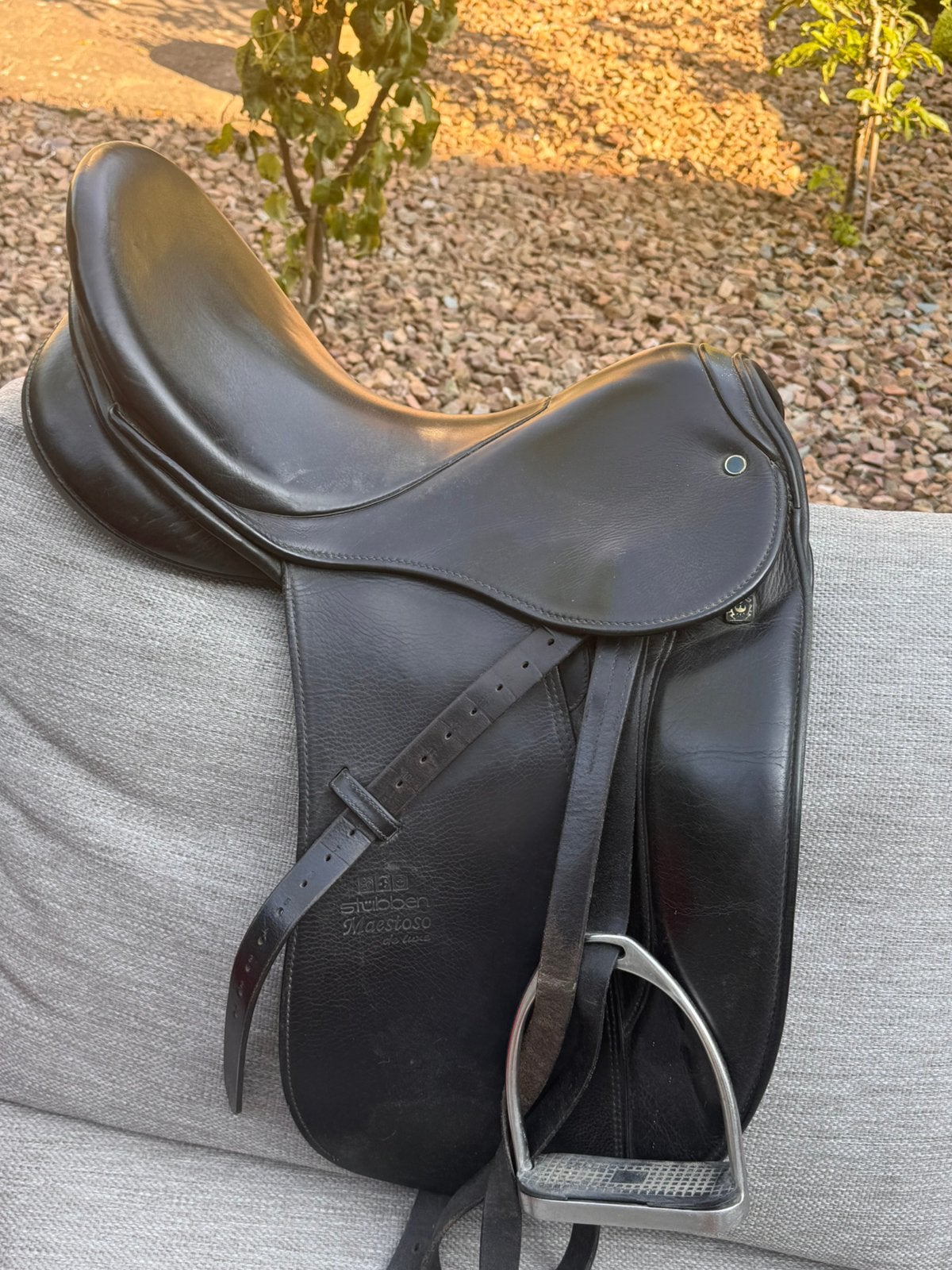 Te koop Albion dressuurzadel en een Stubben dressuurzadel, Dieren en Toebehoren, Ophalen, L (17.5 inch), Gebruikt, Dressuur