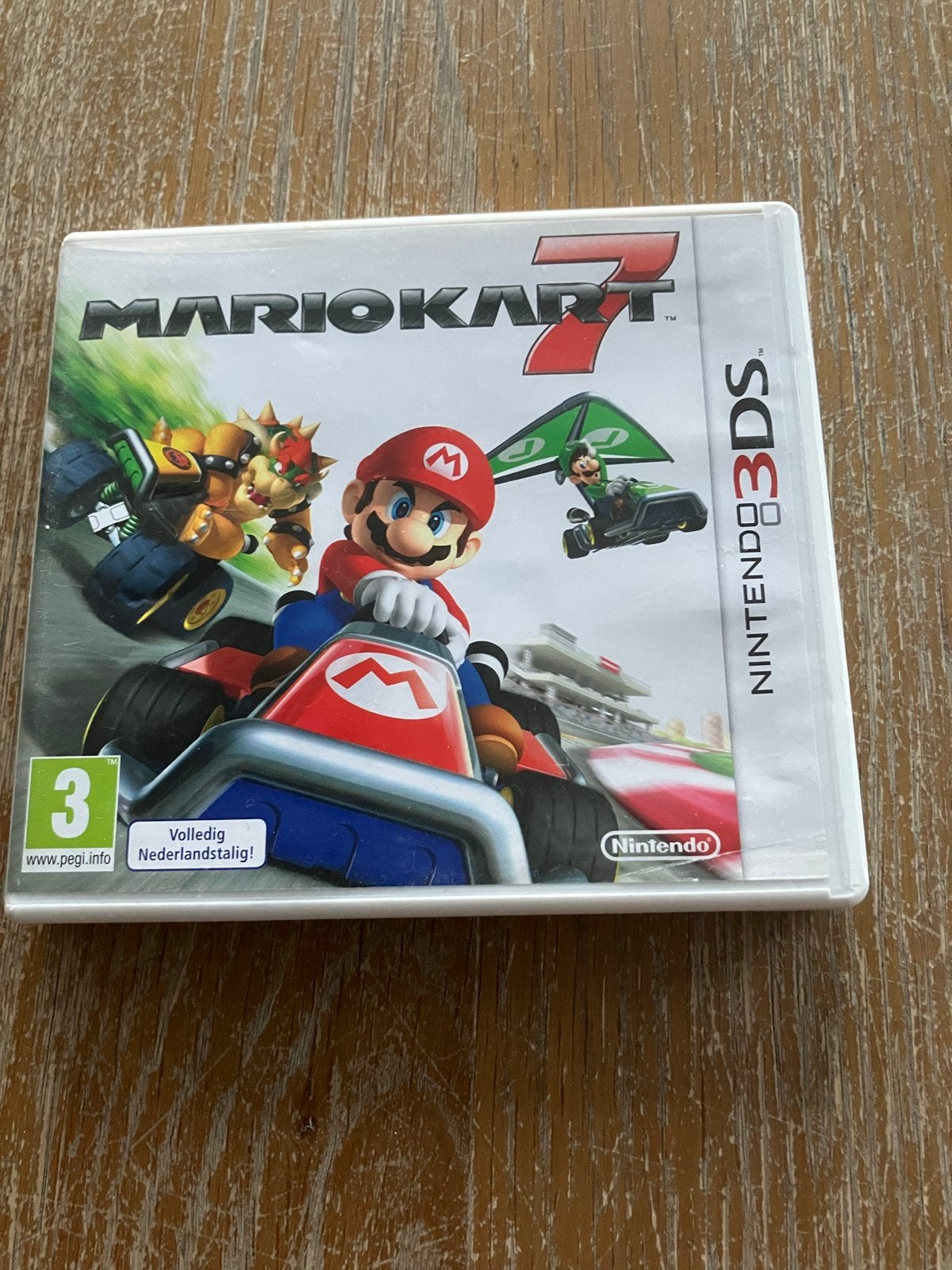 Mario Kart 7 voor Nintendo 3DS - Raceplezier gegarandeerd!, Spelcomputers en Games, Games | Nintendo 2DS en 3DS, Online, Racen en Vliegen
