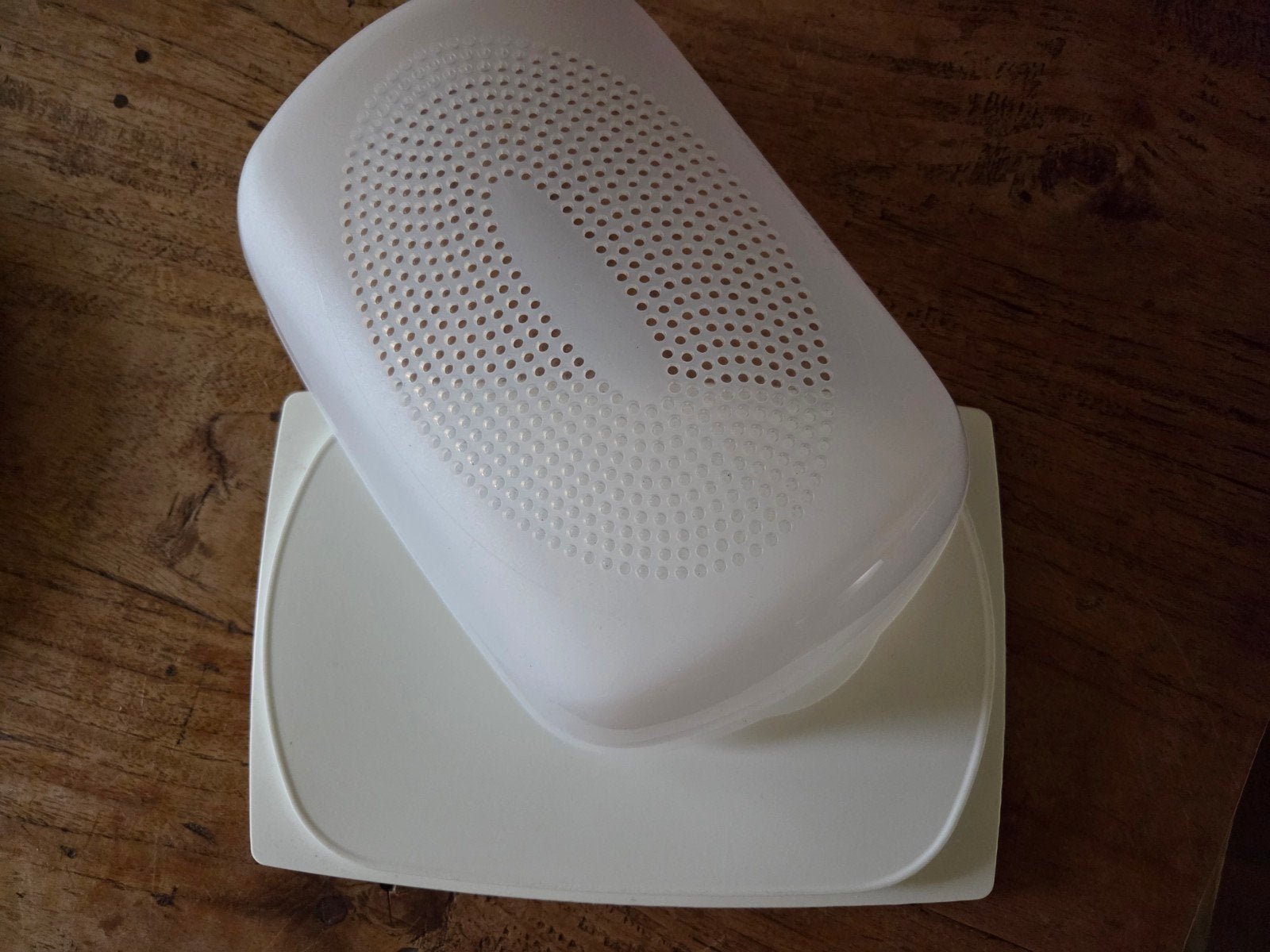 Tupperware CheeSmart Kaasdoos, Gebruikt, Bewaardoos, Wit, Ophalen of Verzenden