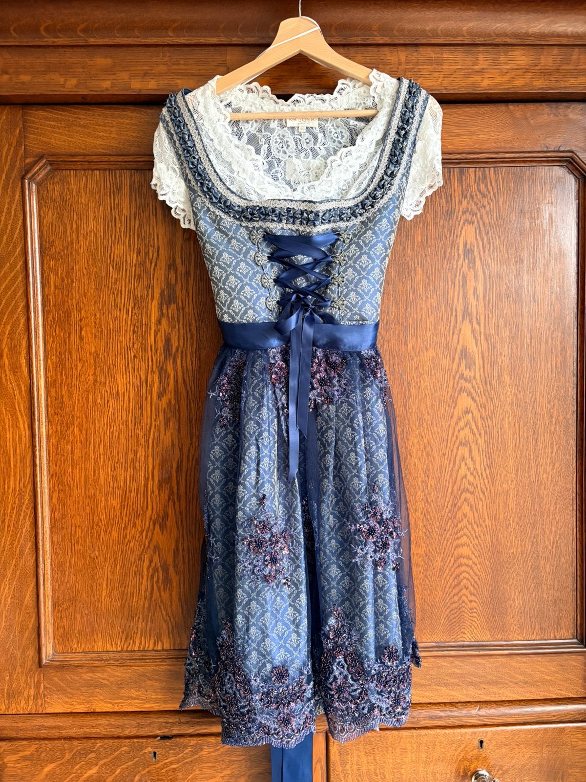 Originele Dirndl van Fuchs maat 36., Kleding | Dames, Ophalen, Zo goed als nieuw, Maat 36 (S), Overige thema's