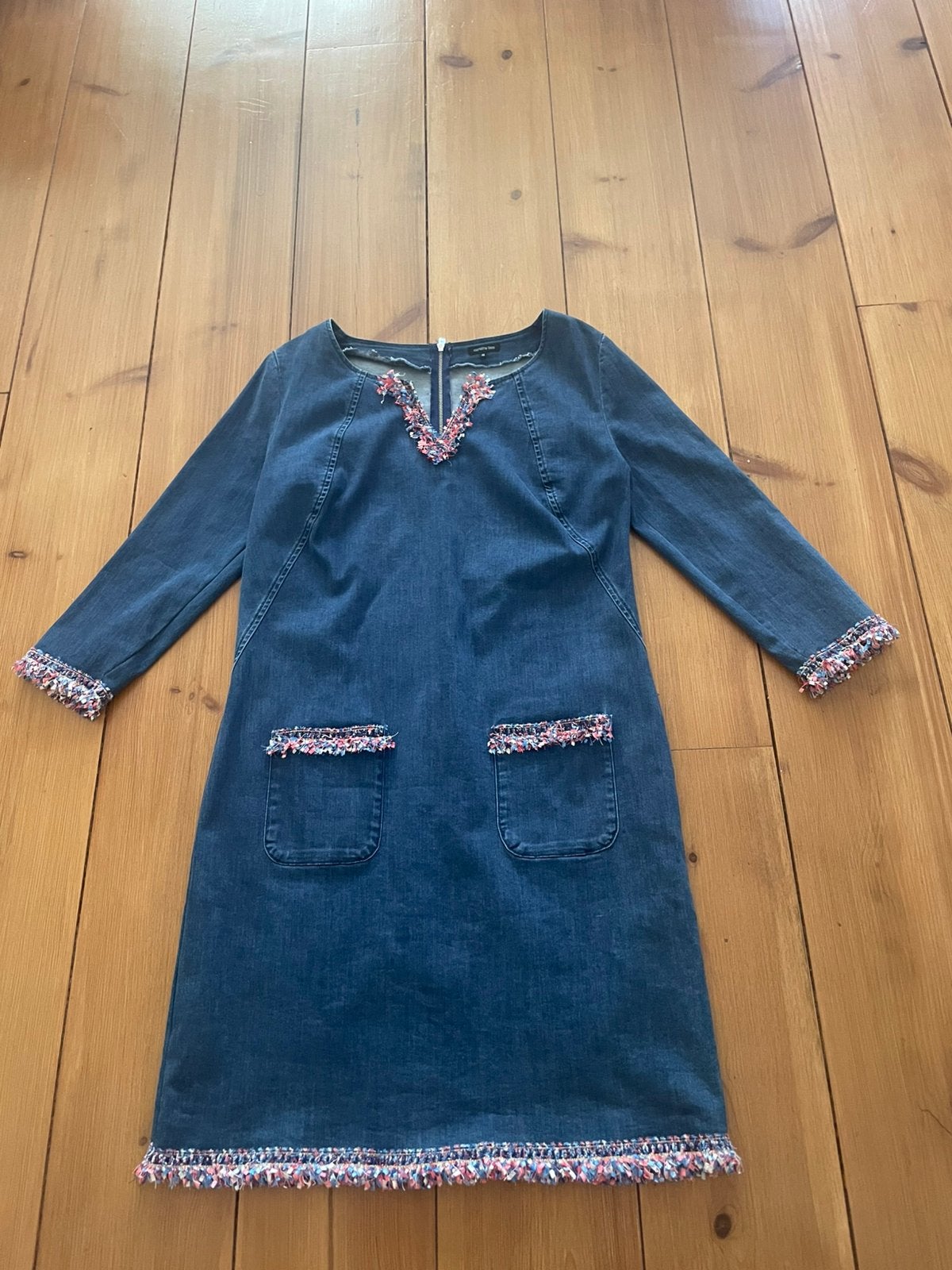 Mooie stretch jeans jurk Caroline Biss, M/L, Maat 42/44 (L), Zo goed als nieuw, Knielengte, Verzenden