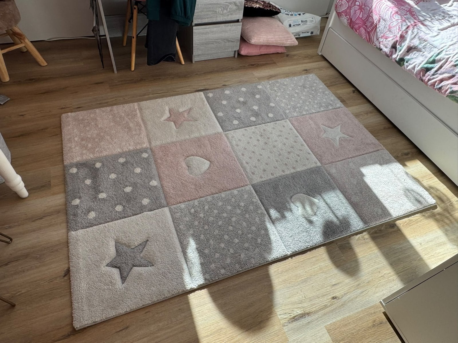 Vloerkleed kinderkamer - Roze/Grijs/Wit, Ophalen, 100 tot 150 cm, Zo goed als nieuw, Roze