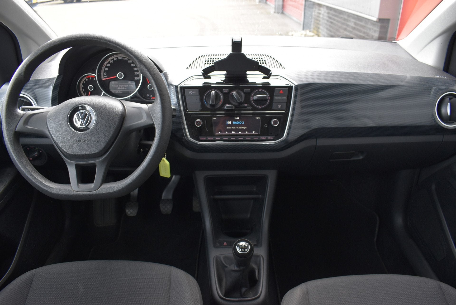 Volkswagen up! 1.0 BMT move up! A/C, DAB, Bluetooth, Origine, Auto's, Voorwielaandrijving, Stof, Origineel Nederlands, Handgeschakeld
