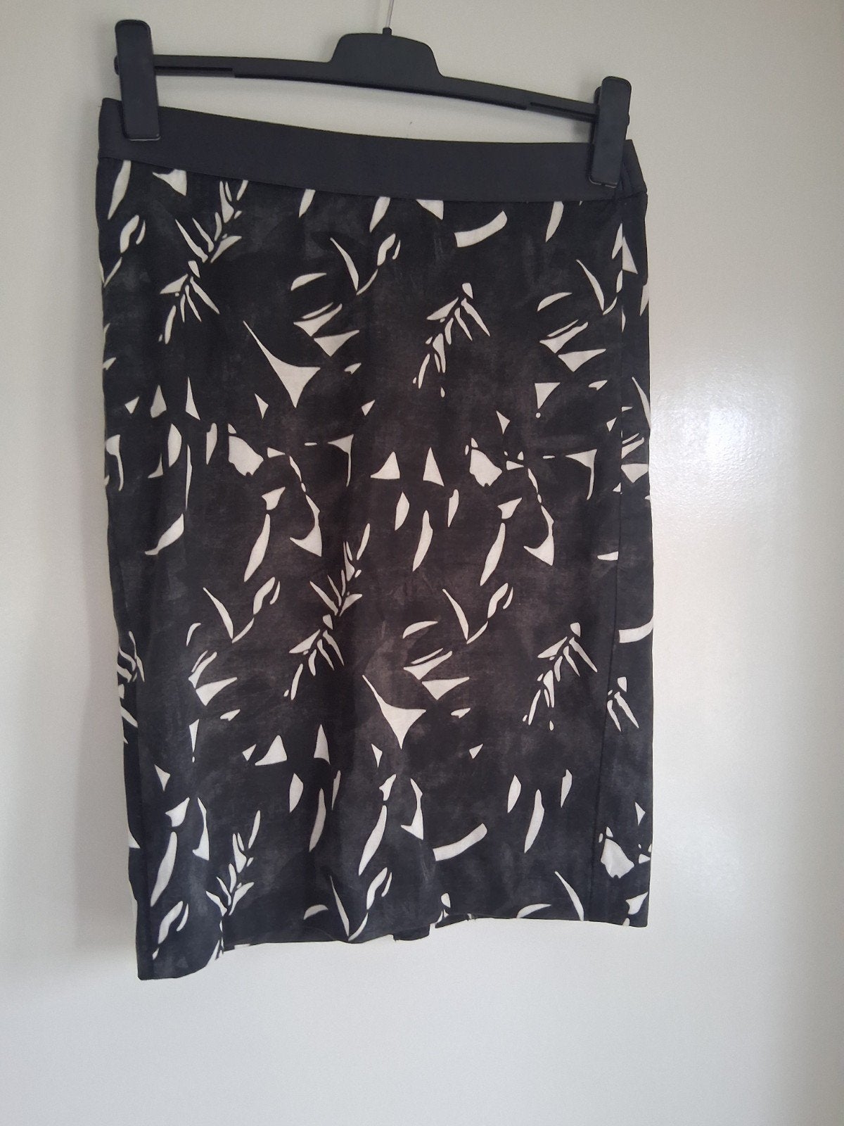 Sandwich rok maat 42 met print, Zwart, Maat 42/44 (L), Ophalen of Verzenden, Knielengte