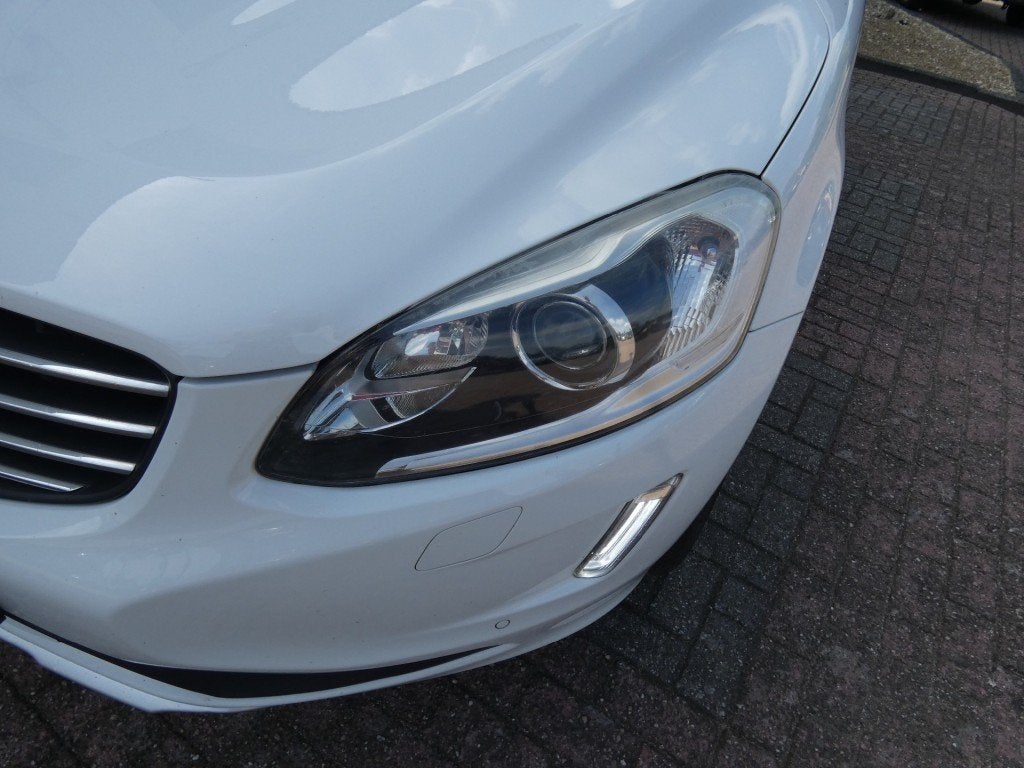 Volvo XC60 2.0 D4 FWD OCEAN RACE Aut,Pano.Navi,Memory, Auto's, Gebruikt, Euro 6, 4 cilinders, Wit