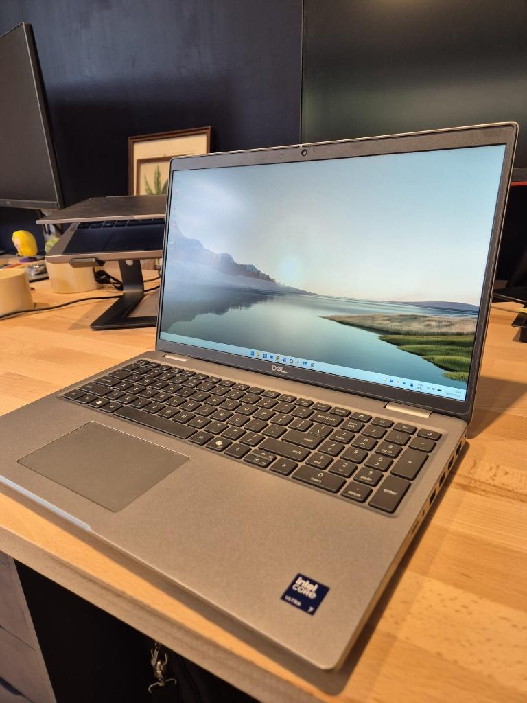 Supersnelle Dell 3590 Ultra 7 155Hz (2025) - compleet, Computers en Software, Windows Laptops, Ophalen, Met videokaart, Ultra 7