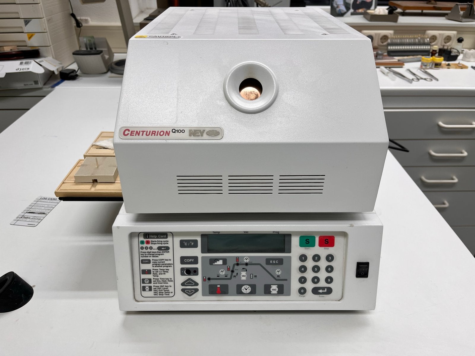 2x Ney Centurion Q100 Tandheelkundige Oven, Hobby en Vrije tijd, Ophalen