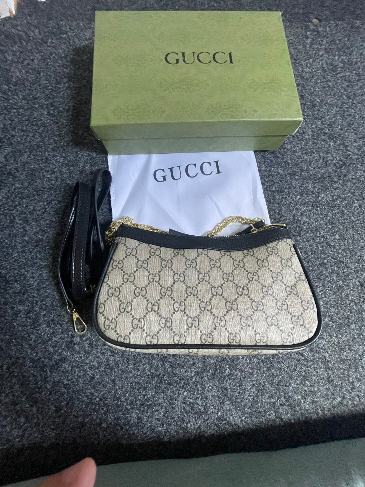 Gucci Schoudertasje voor Dames, Verzenden, Zo goed als nieuw, Beige, Schoudertasje