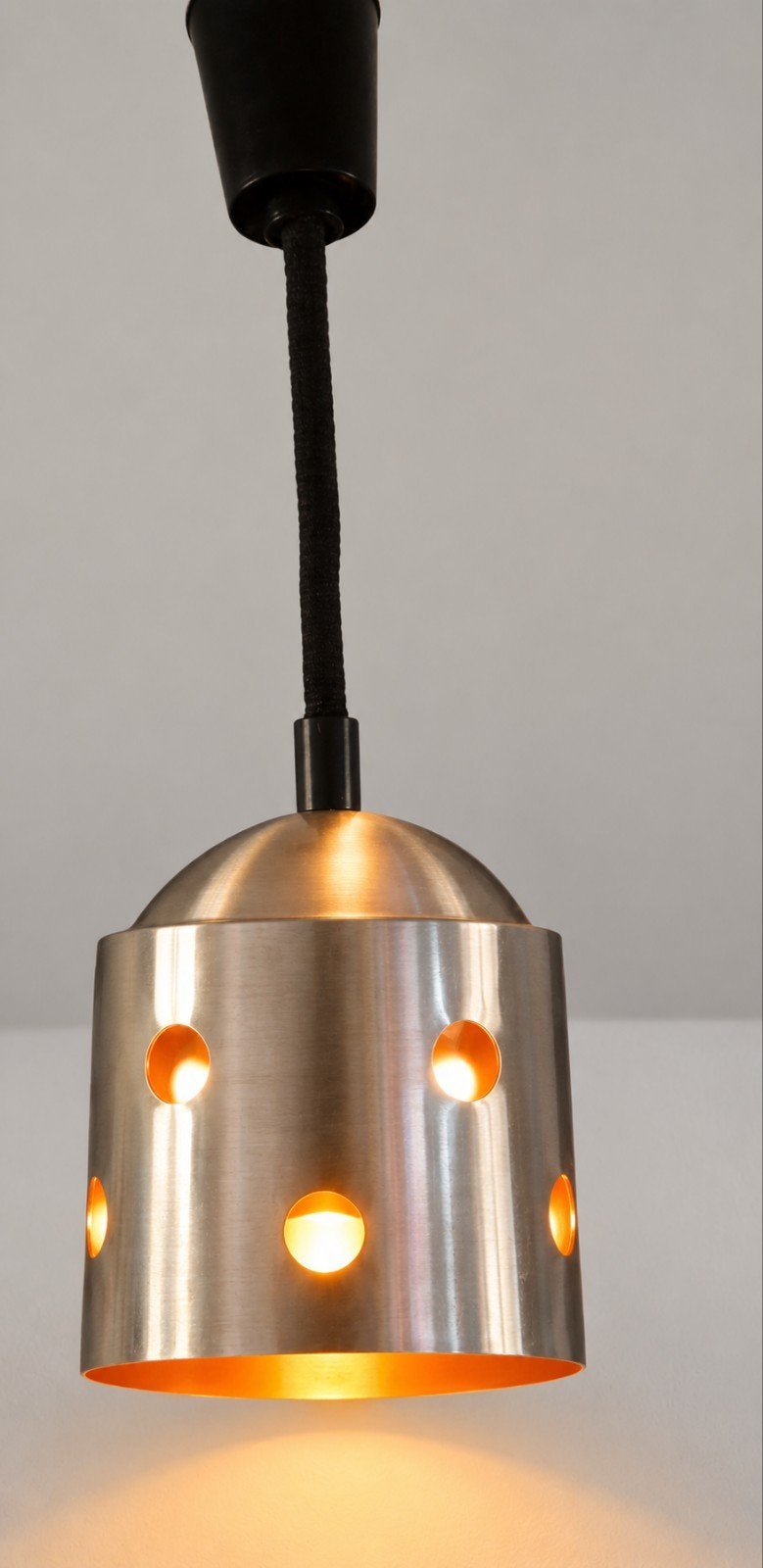 vintage hanglamp van herda in space age stijl., Ophalen of Verzenden, Gebruikt, Metaal