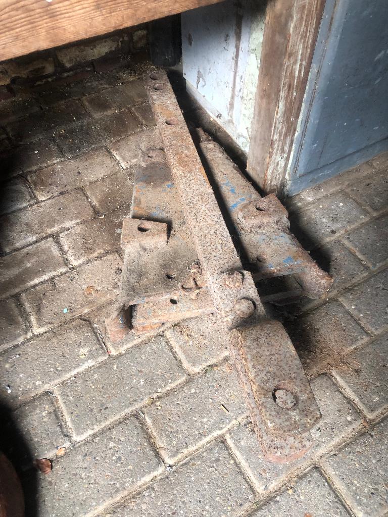 Ondertrekhaak ford 5000/7000, Auto-onderdelen, Trekhaken, Ophalen