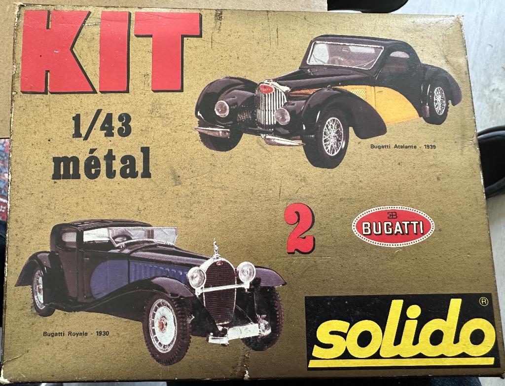 SOLIDO kit van 2 metalen BUGATTI modellen 1:43 in de OVP, Ophalen, Zo goed als nieuw, Auto, Solido